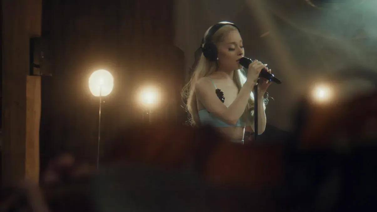 Kuha mula kay Ariana Grande/Youtube