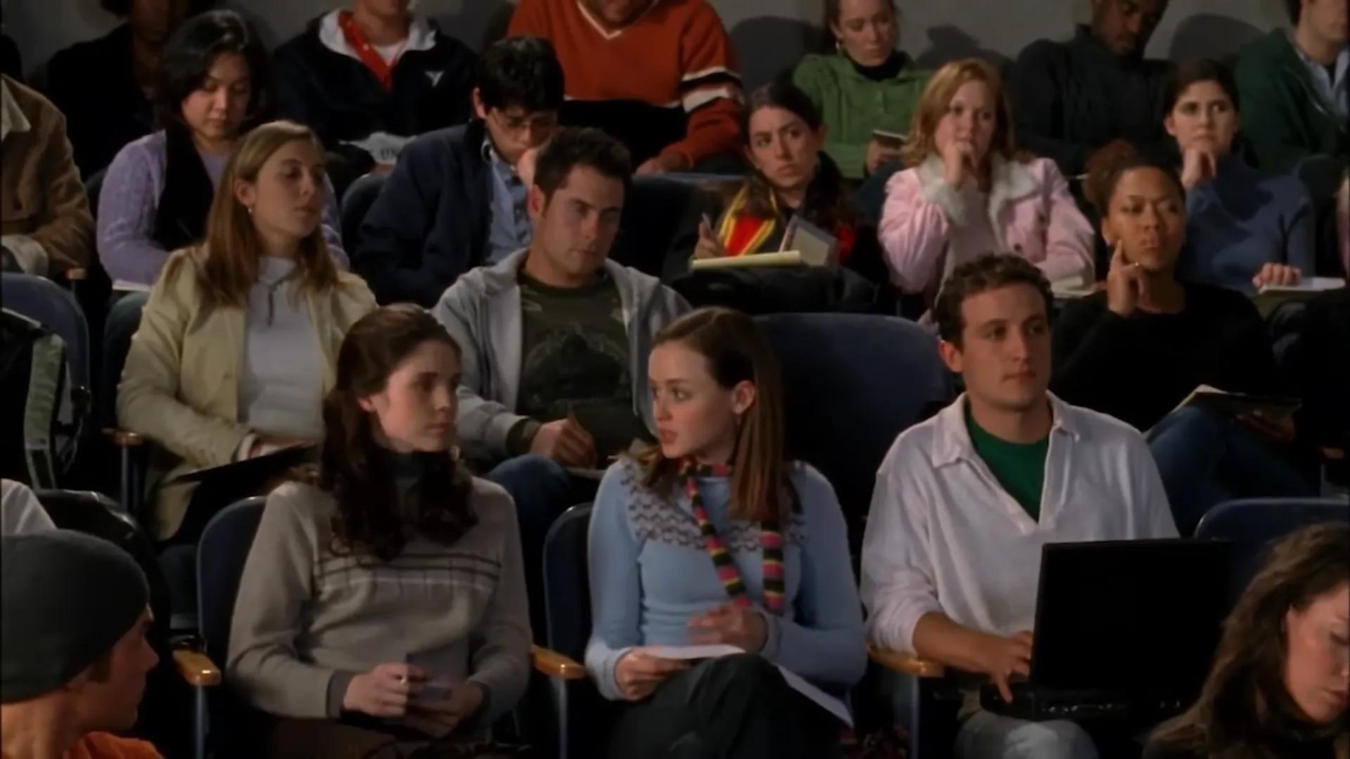 Screenshot from Gilmore Girls (2000)