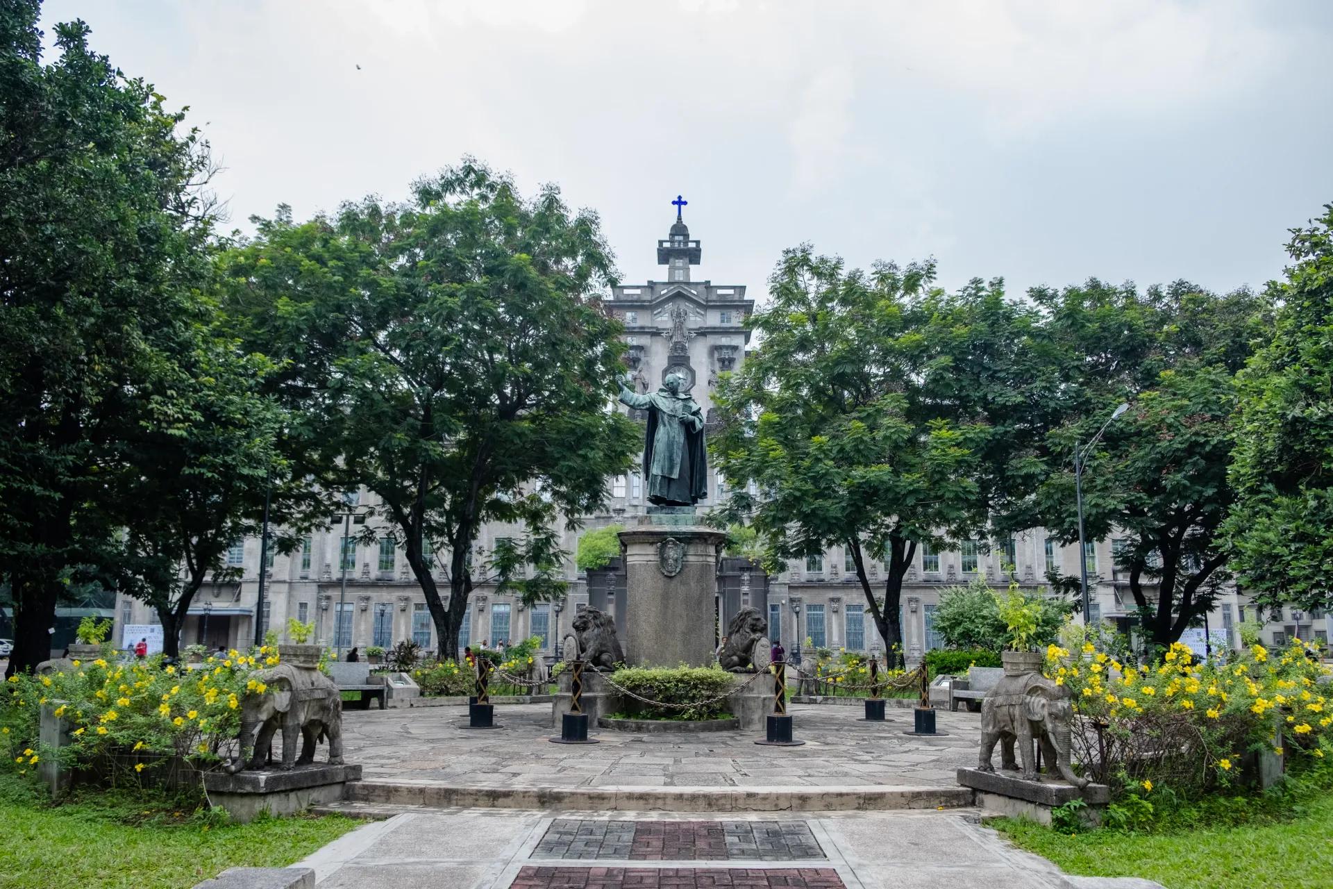 Benavides