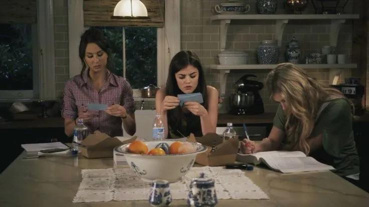 Photo from Pretty Little Liars (2010)