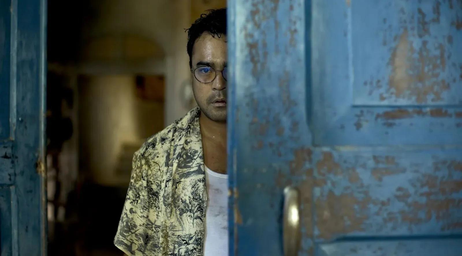 (Photo from Outside (2024)/Netflix) (Photo from Outside (2024)/Netflix)
